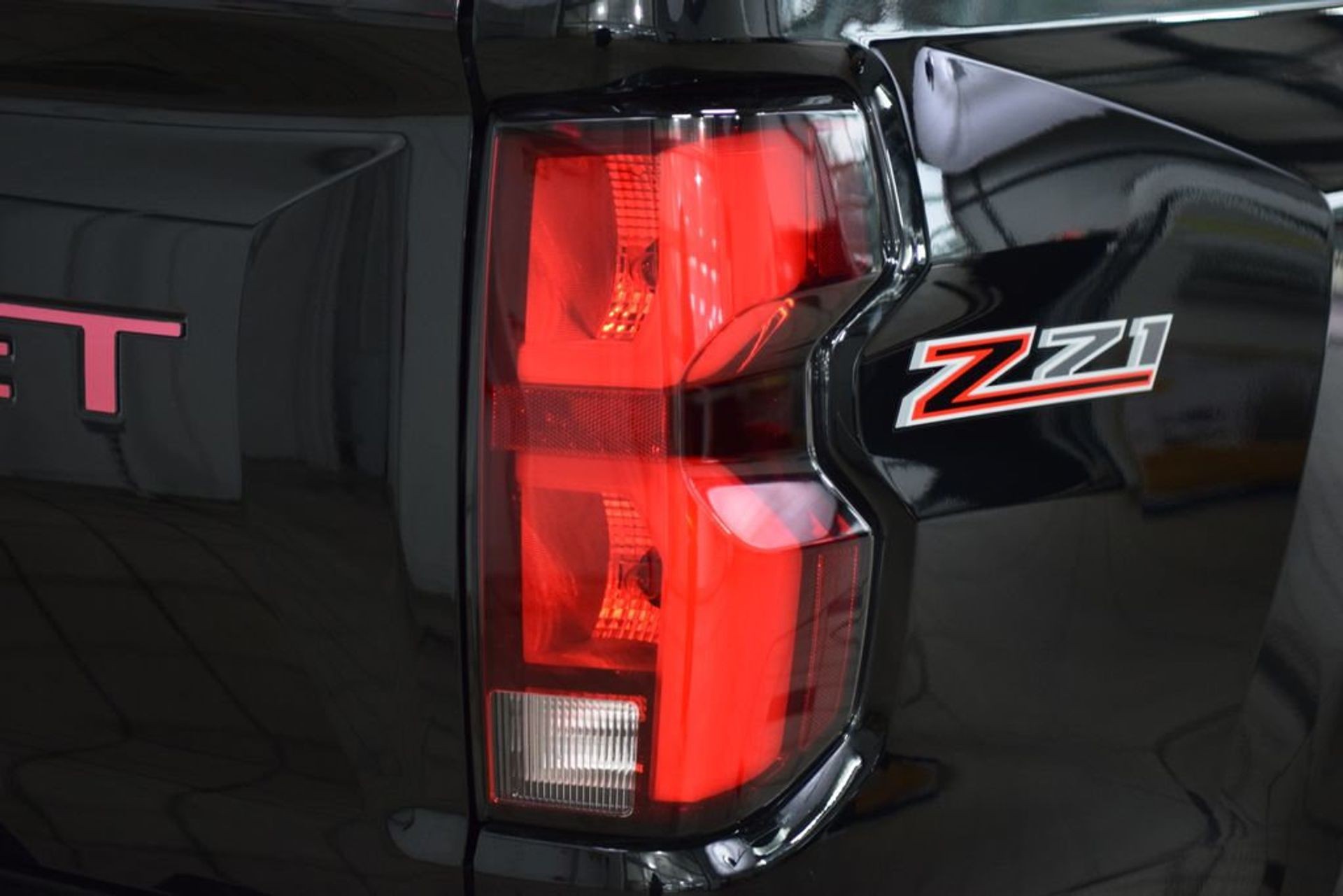 2024 Chevrolet Colorado Z71 — photo 11