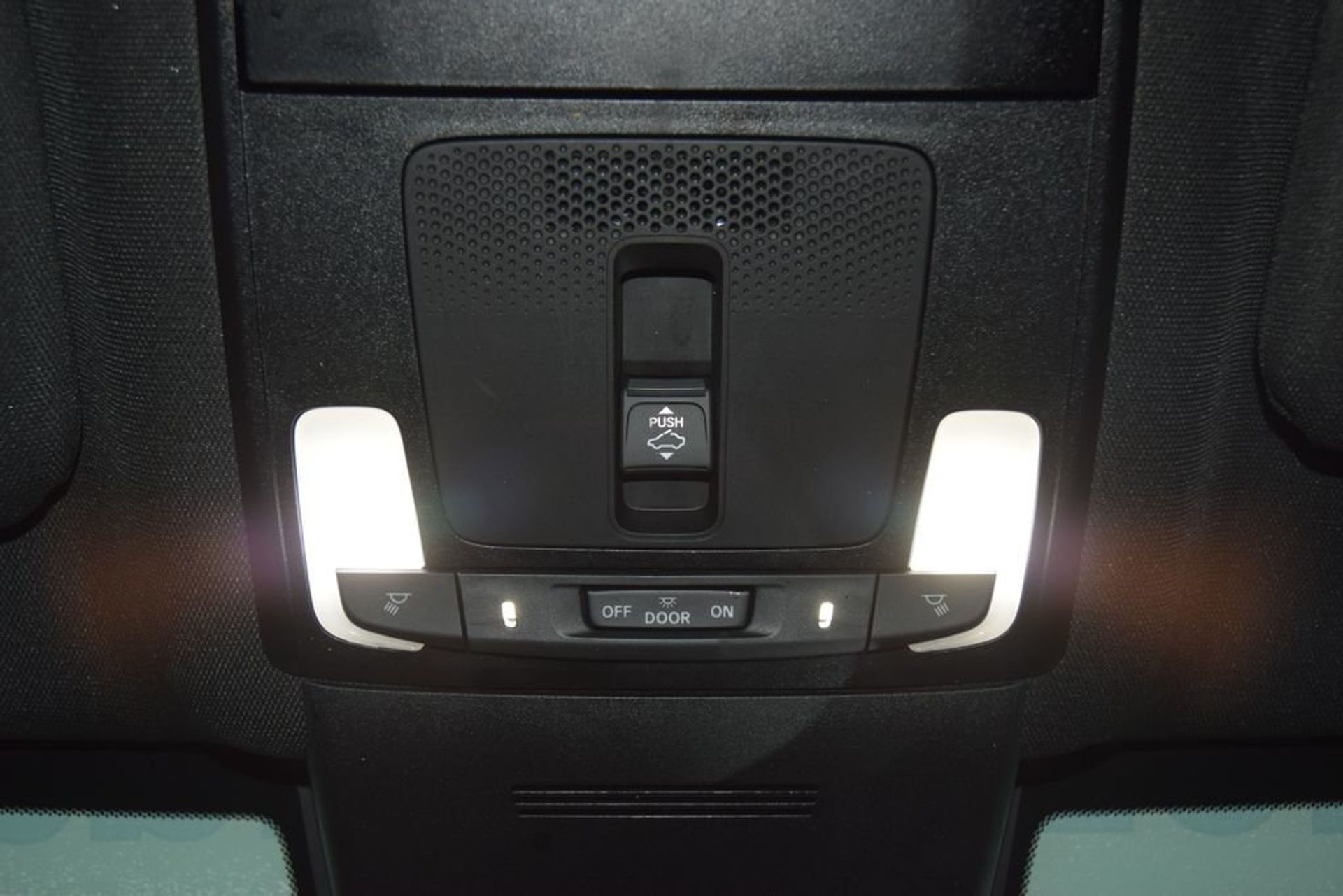 2024 Honda CR-V Hybrid Sport — photo 32