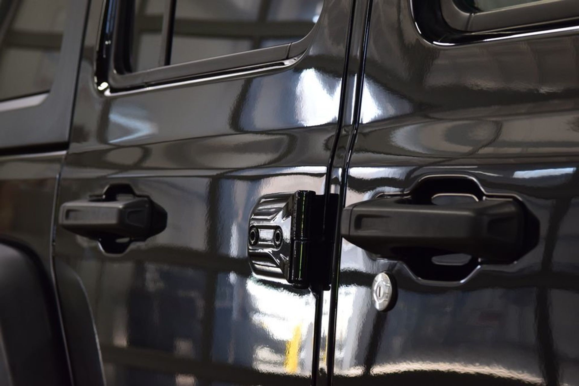 2024 Jeep Wrangler Sport — photo 11