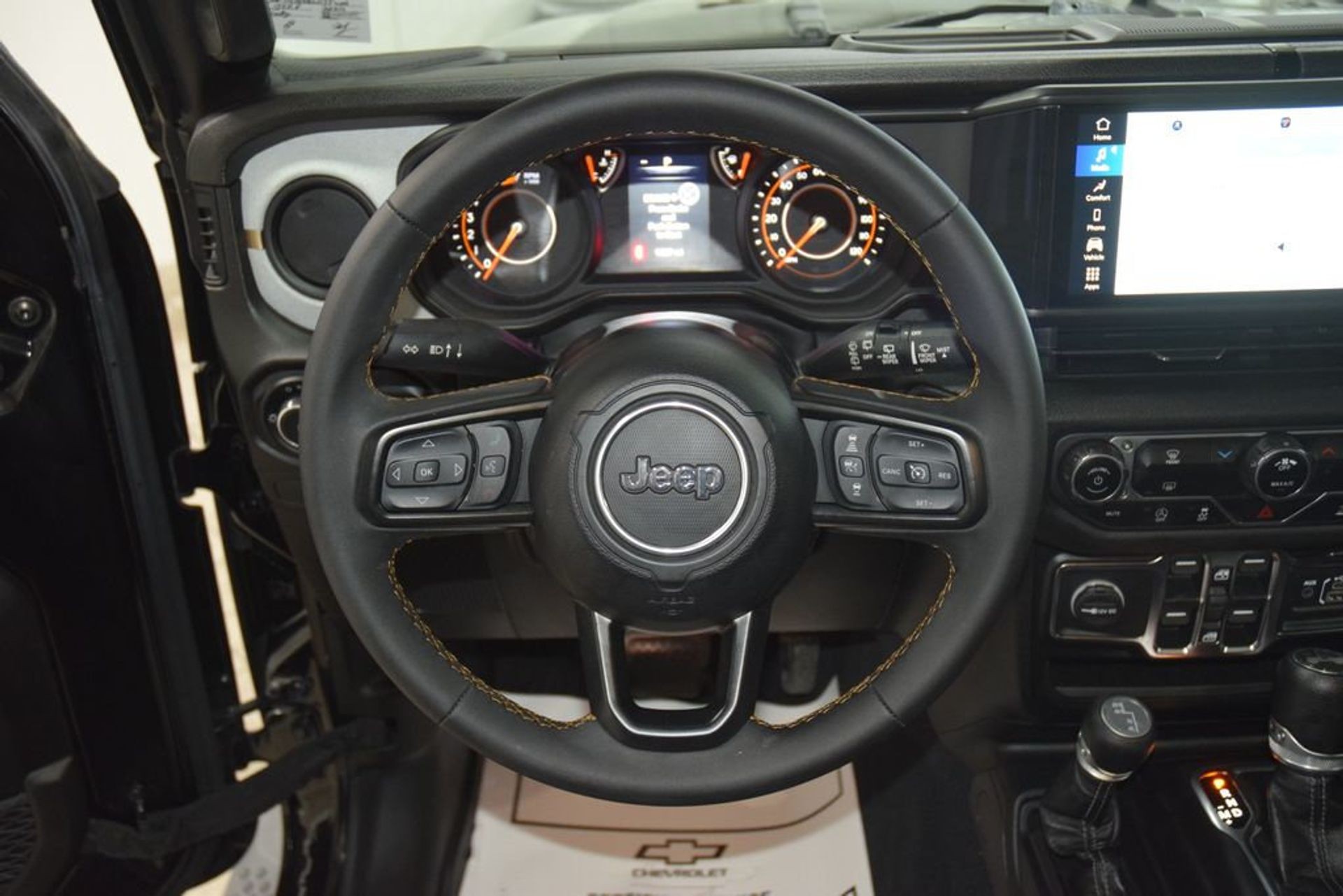 2024 Jeep Wrangler Sport — photo 25
