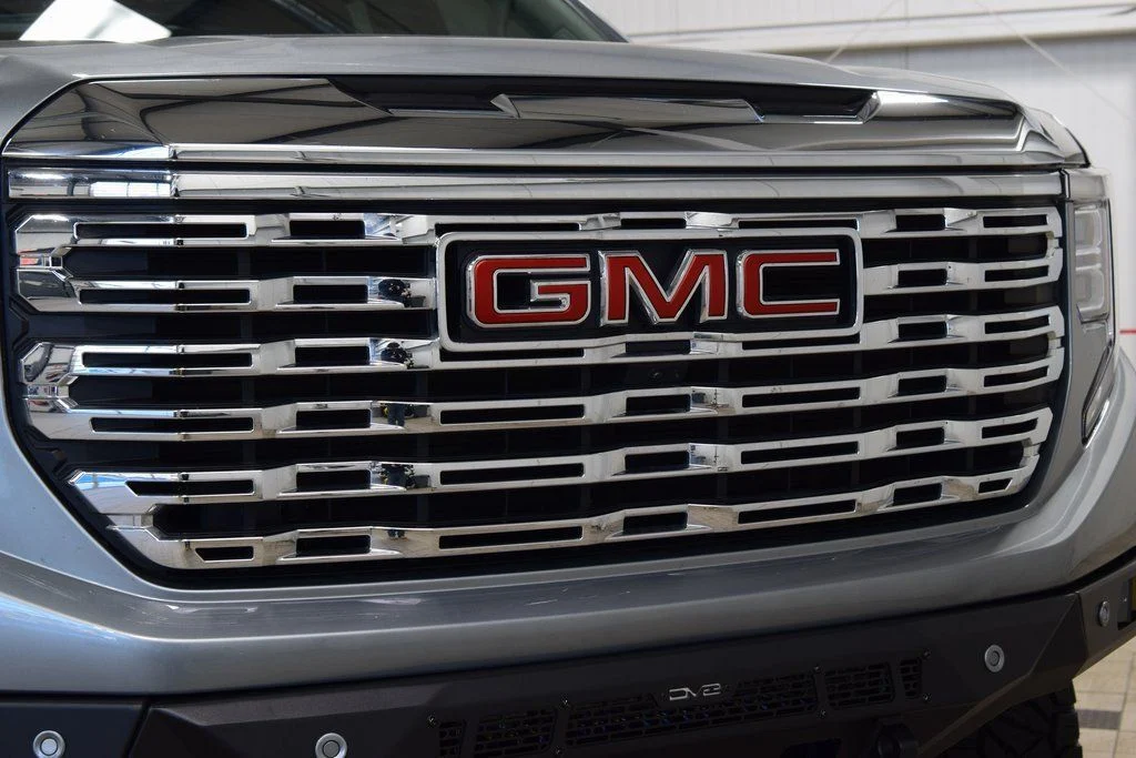 2025 GMC Sierra 1500 — photo 7