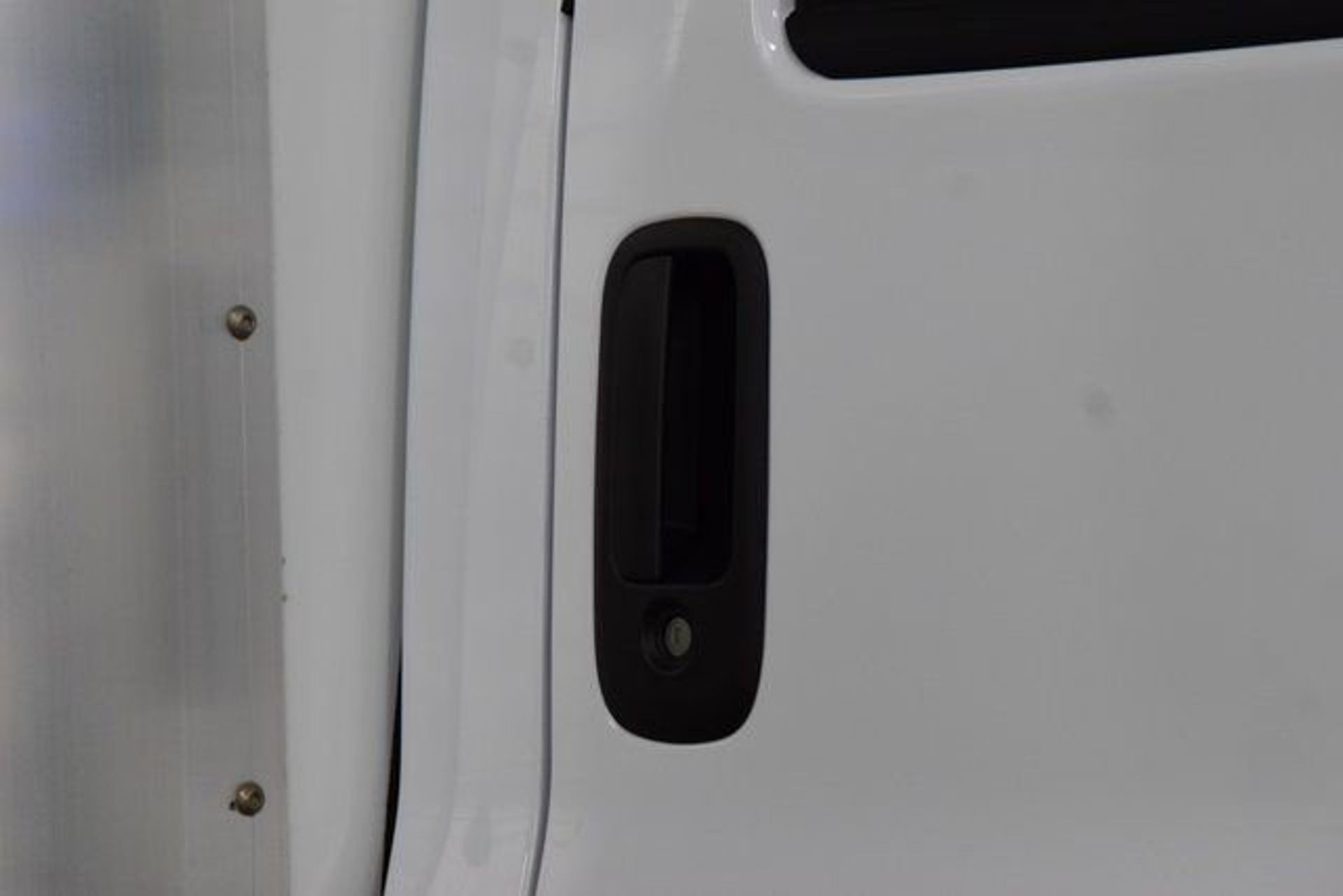 2025 Chevrolet Express 4500 Cutaway — photo 7
