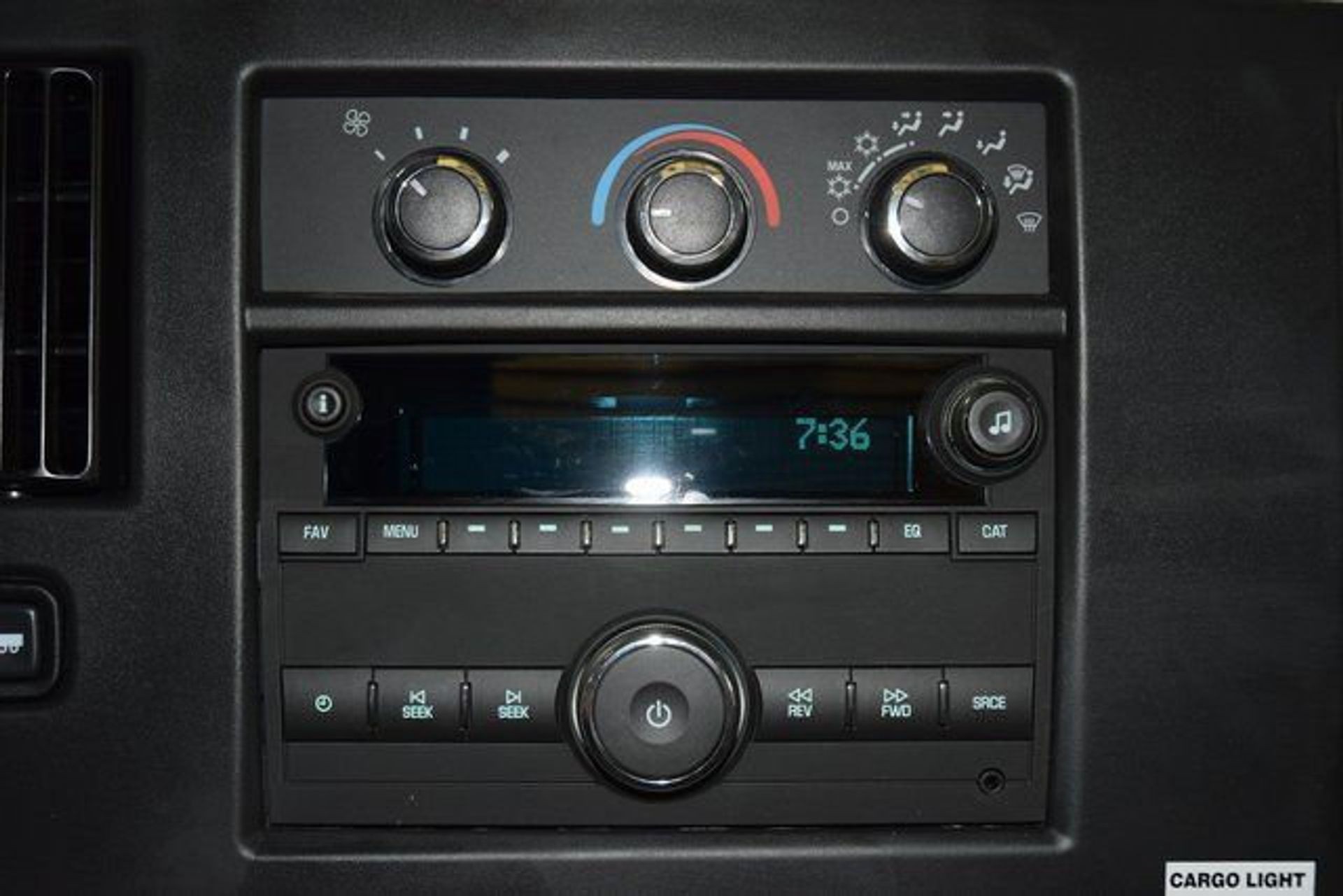 2025 Chevrolet Express 4500 Cutaway — photo 14