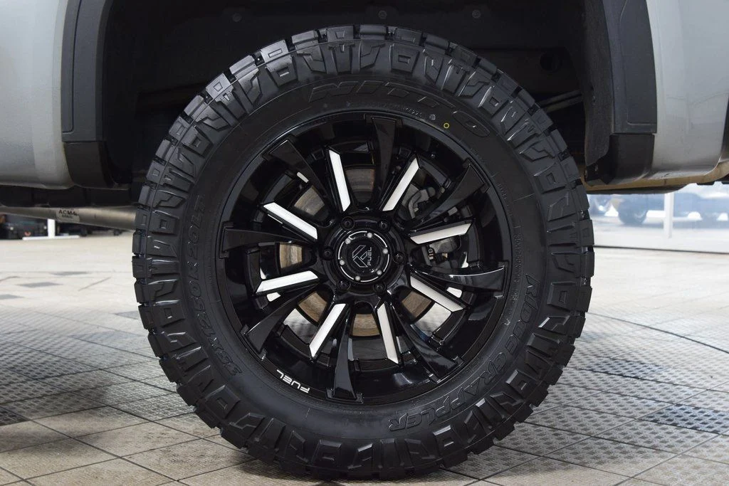 2025 GMC Sierra 1500 — photo 21