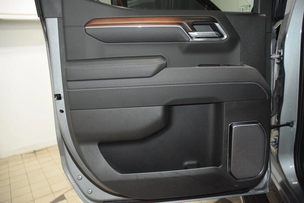 2025 GMC Sierra 1500 — photo 38