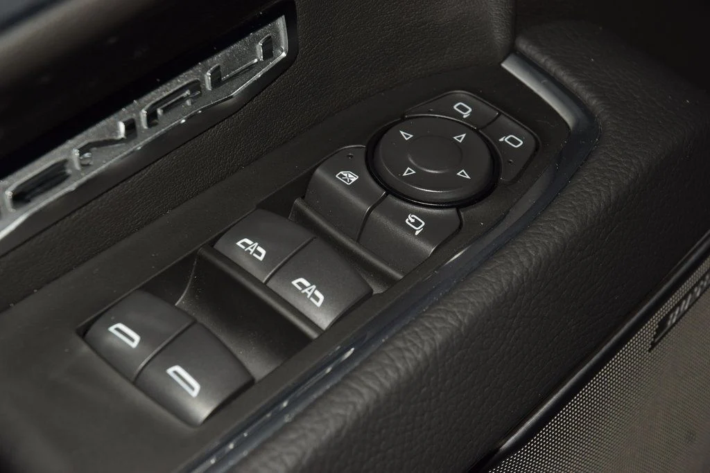 2025 GMC Sierra 1500 — photo 41