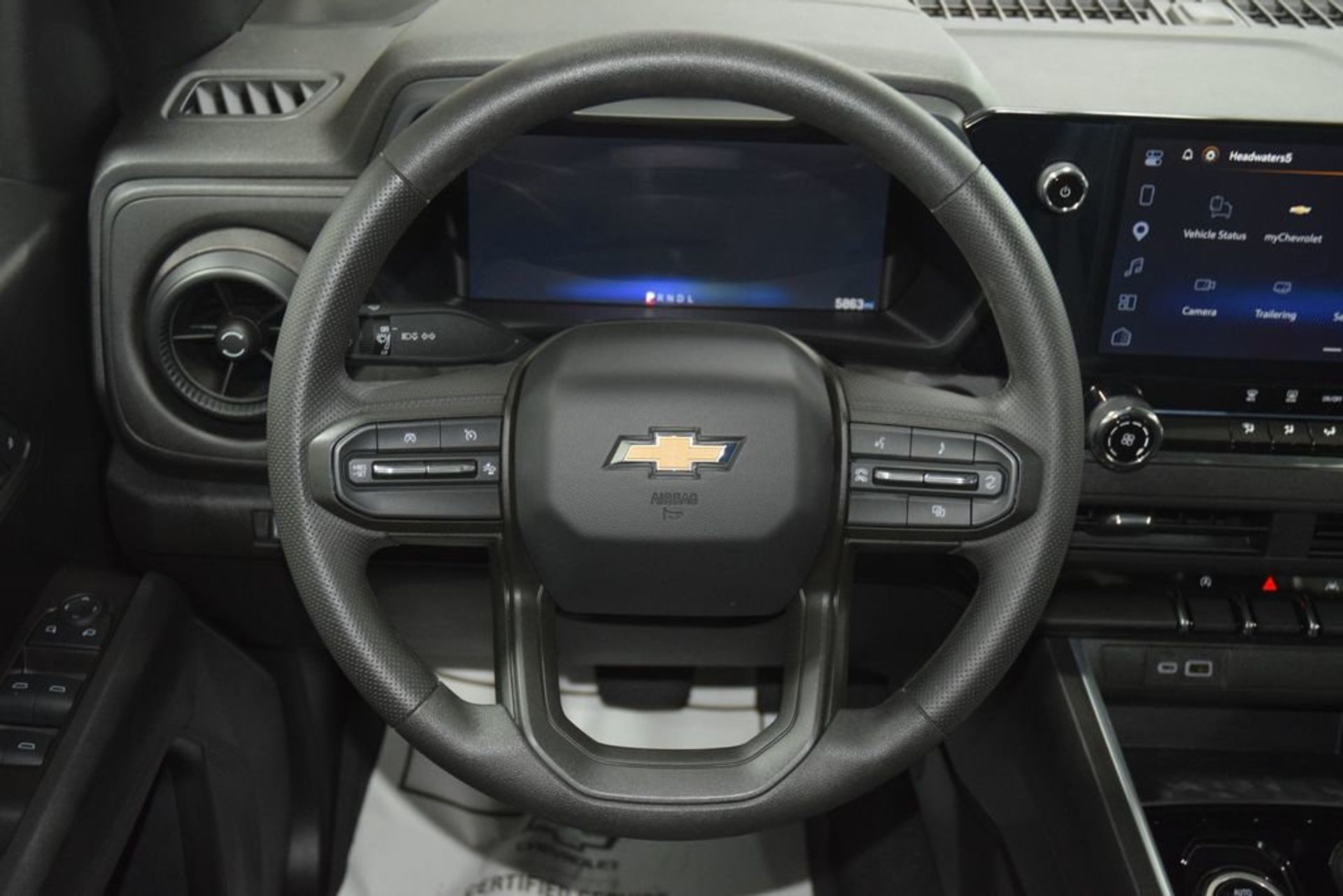 2026 Chevrolet Colorado WT — photo 21