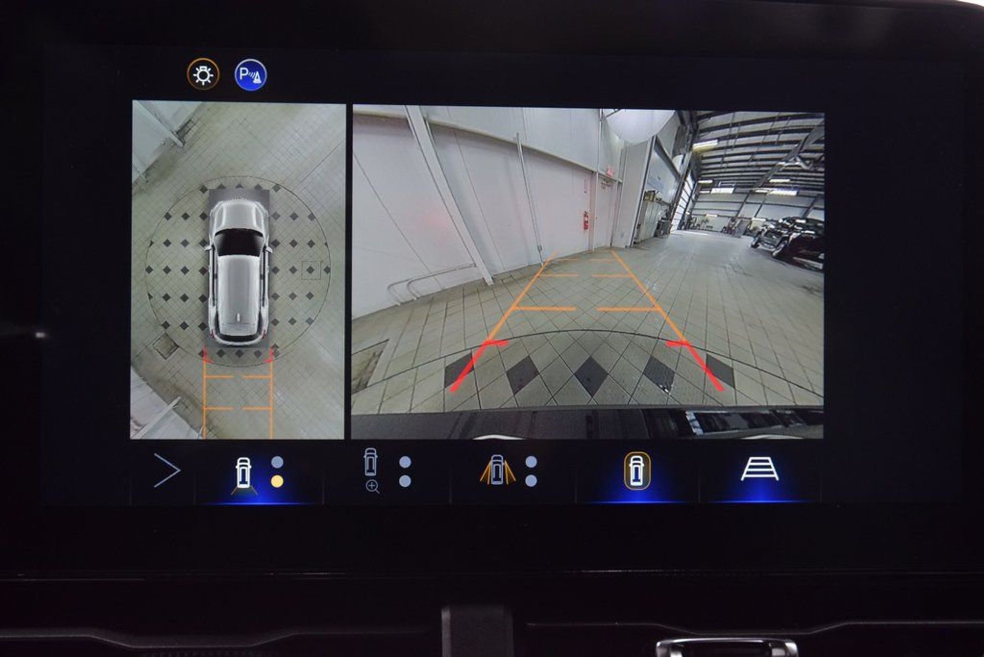 2026 Chevrolet Equinox LT — photo 35