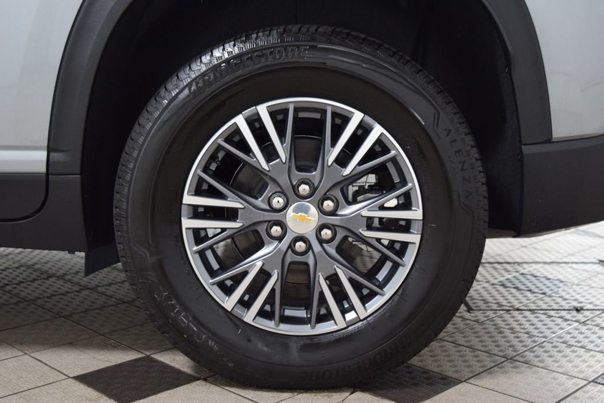 2026 Chevrolet Traverse LT — photo 14
