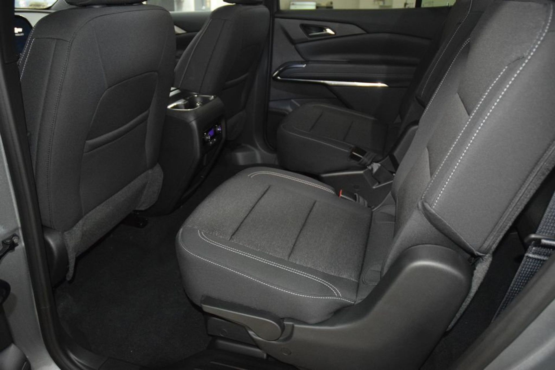 2026 Chevrolet Traverse LT — photo 28