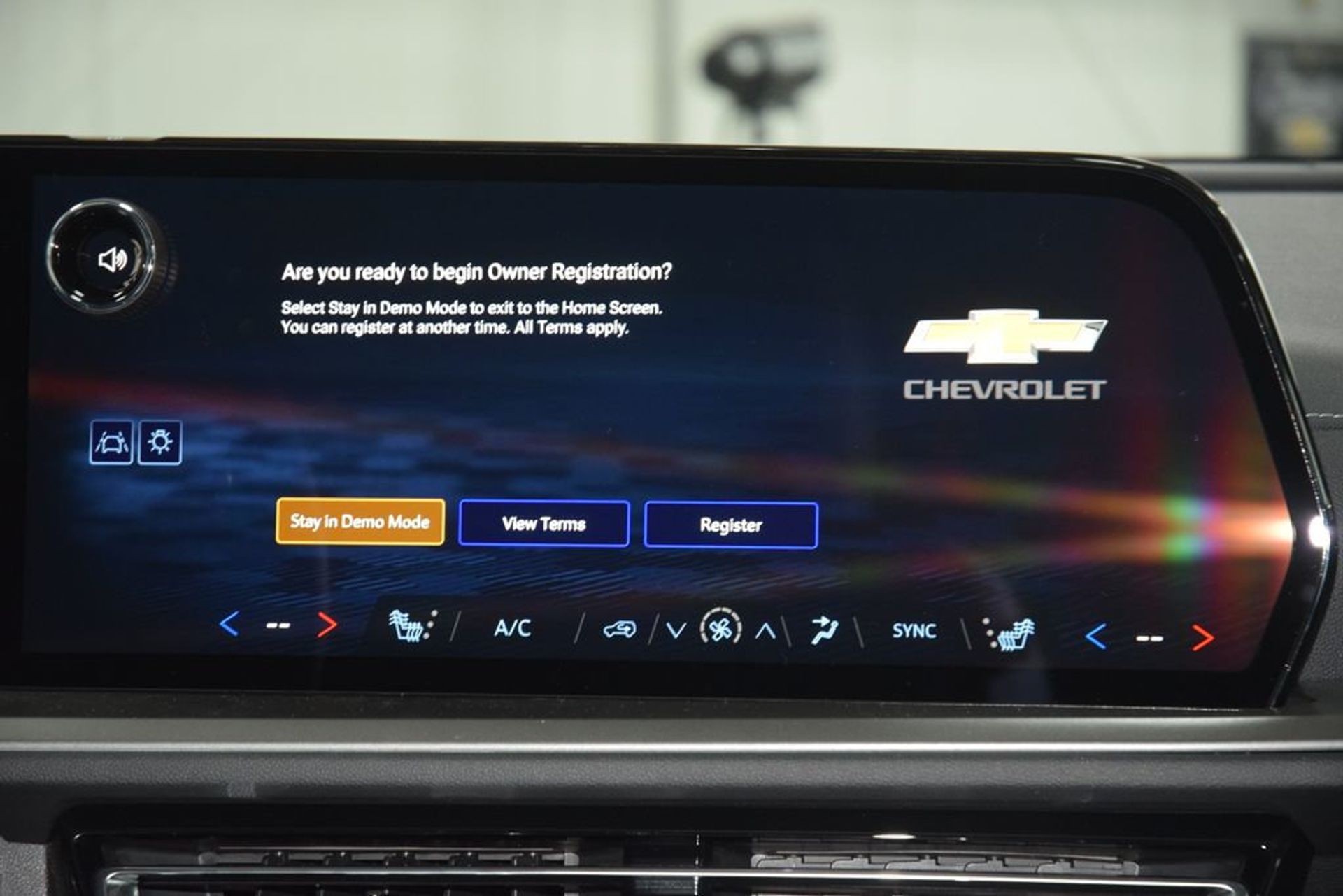 2026 Chevrolet Traverse LT — photo 18