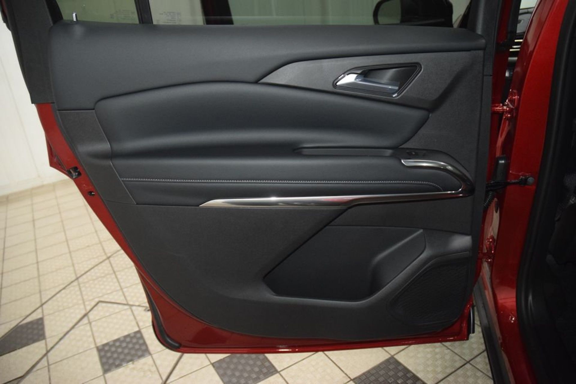 2026 Chevrolet Traverse LT — photo 31