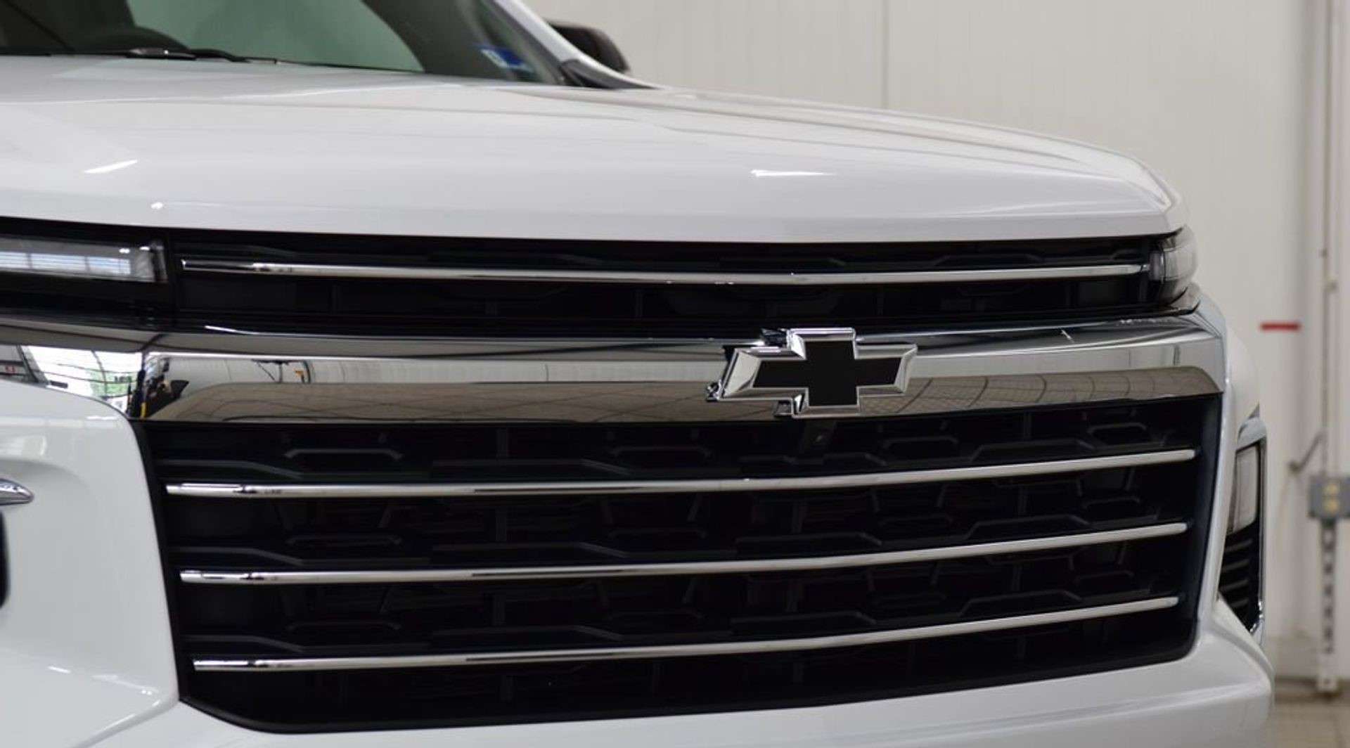 2026 Chevrolet Traverse LT — photo 4