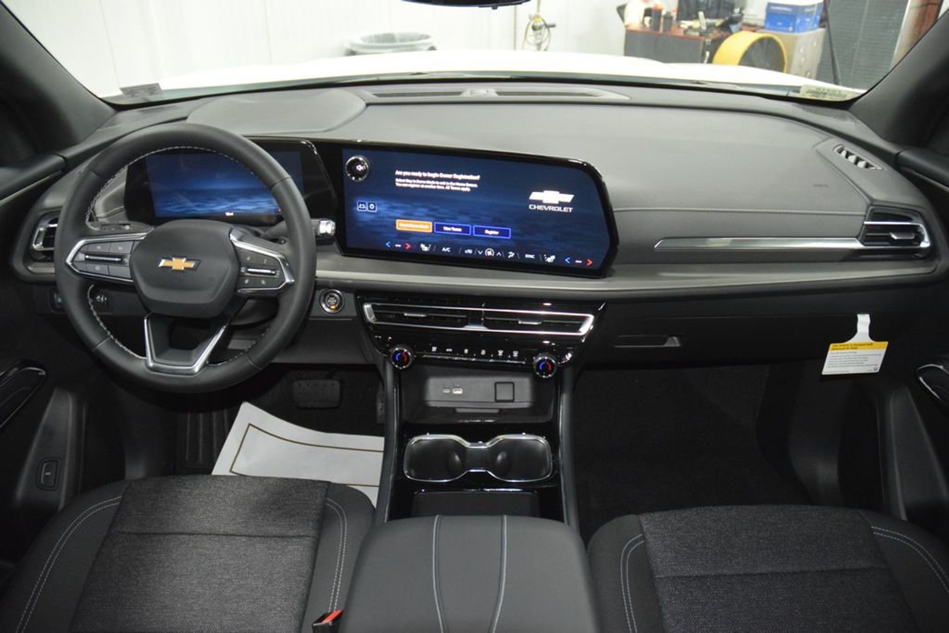 2026 Chevrolet Traverse LT — photo 17