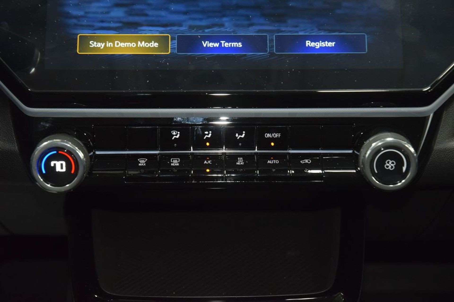 2027 Chevrolet Bolt LT — photo 17
