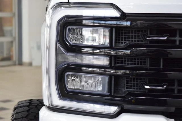 2024 Ford F-350 — photo 9