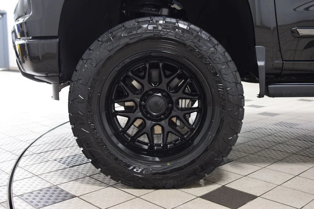2025 Chevrolet Silverado 1500 — photo 22